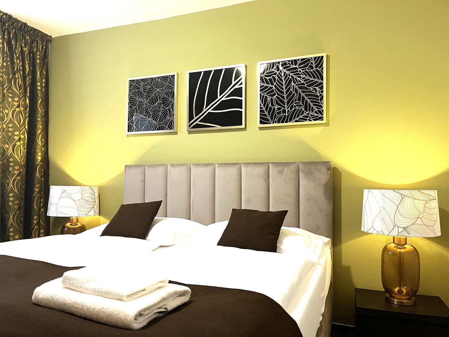 Hotel Zlaty Byk Rimavská Sobota Dış mekan fotoğraf