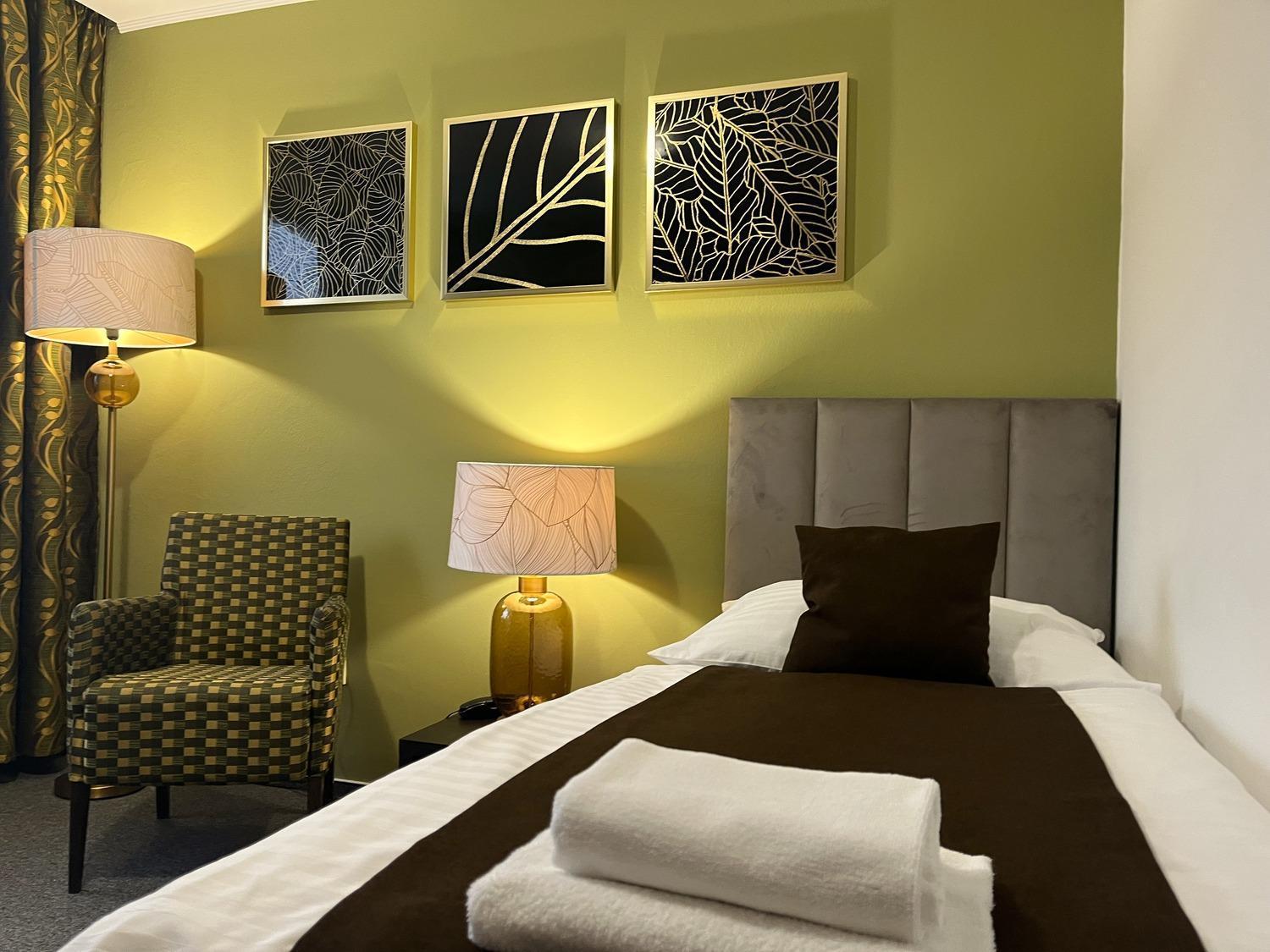 Hotel Zlaty Byk Rimavská Sobota Dış mekan fotoğraf